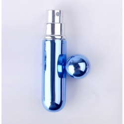 Mėlynas buteliukas kvepalams