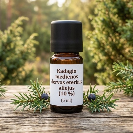 Kadagio medienos dervos eterinis